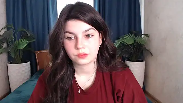 KisaModel online show from 28, 5, 2026