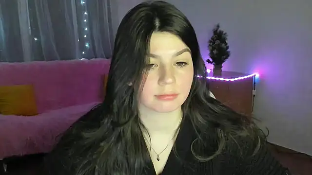 KisaModel online show from 12, 2, 2026