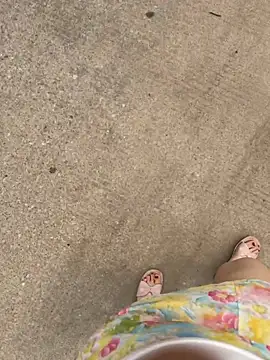 qwe522522 online show from 14, 4, 2026