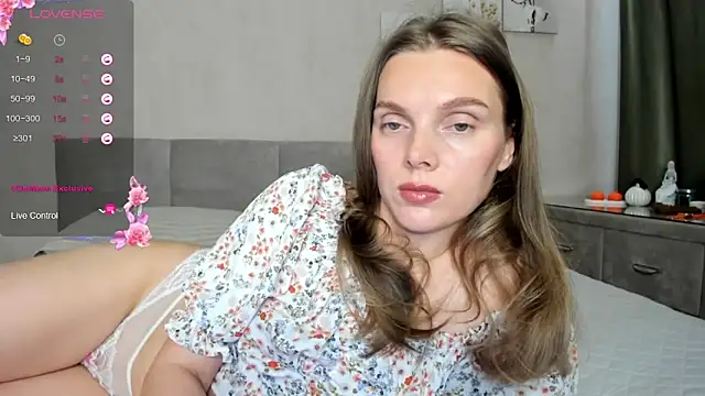 Snapshot of Sunny_BunnyX chatting on 2, 3, 2026 Sunny BunnyX online show from 2, 3, 2026