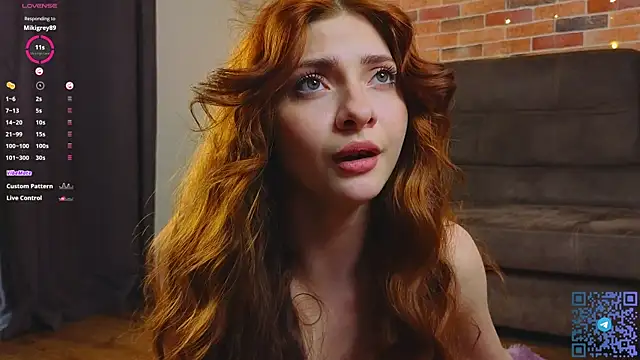 VelvetZephra online show from 15, 4, 2026