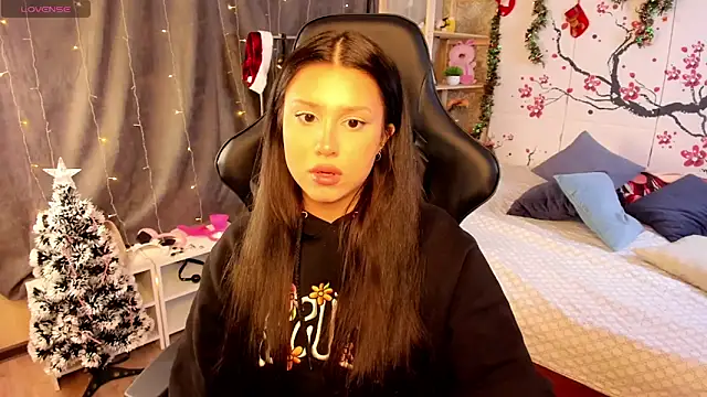 Snapshot of Nicole_Pars chatting on 6, 1, 2026 Nicole Pars online show from 6, 1, 2026