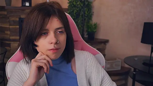 IleanaPishko online show from 19, 12, 2025