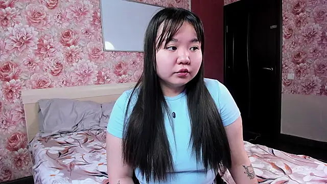 hungrybunny333 online show from 12, 1, 2026