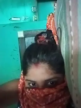 Snapshot of Cuple_masti72 chatting on 24, 5, 2026 Cuple masti72 online show from 24, 5, 2026
