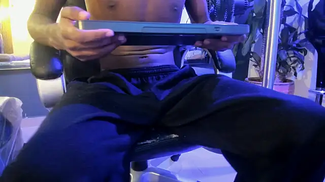 khris  evans online show from 7, 2, 2026