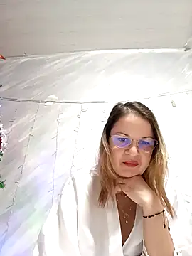 NikkyNatural online show from 17, 12, 2025