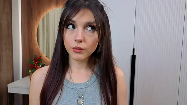 NatishaAlpern online show from 16, 12, 2025