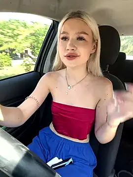 Kiss Aurora  online show from 10, 1, 2026