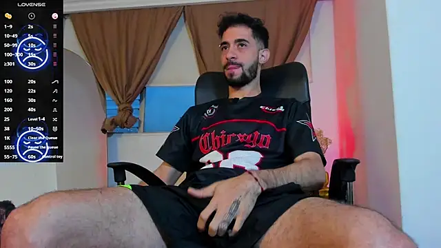 Snapshot of _YOURHERO chatting on 28, 3, 2026 YOURHERO online show from 28, 3, 2026