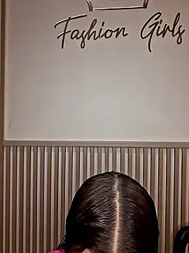 AriadnaLoren online show from 2, 4, 2026