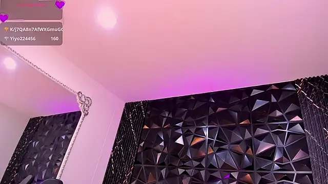 AriadnaLoren online show from 10, 3, 2026