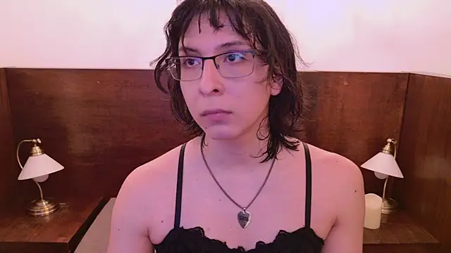Snapshot of Shelly_bat chatting on 13, 7, 2026 Shelly bat online show from 13, 7, 2026
