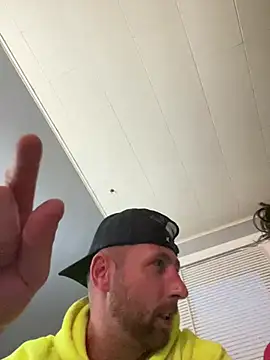ToneTone2222 online show from 17, 6, 2026