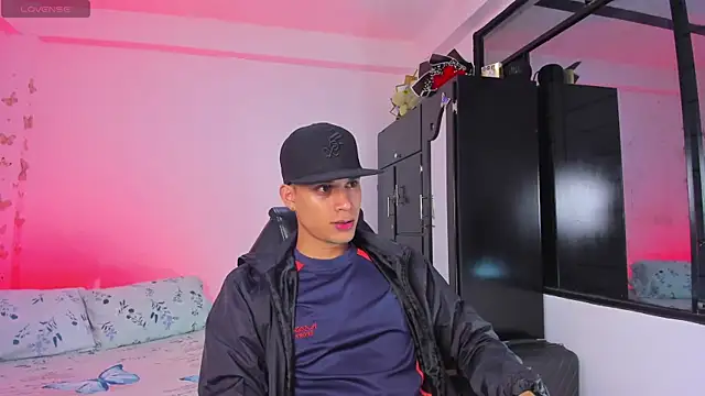 Michael Jordan zz online show from 9, 1, 2026