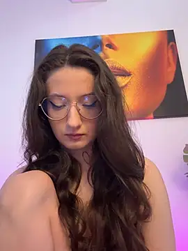 TheaMalekoo online show from 21, 6, 2026