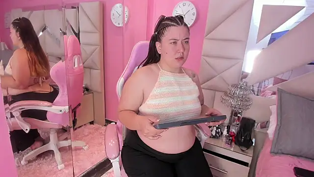 Snapshot of rousse_millers chatting on 15, 1, 2026 rousse millers online show from 15, 1, 2026