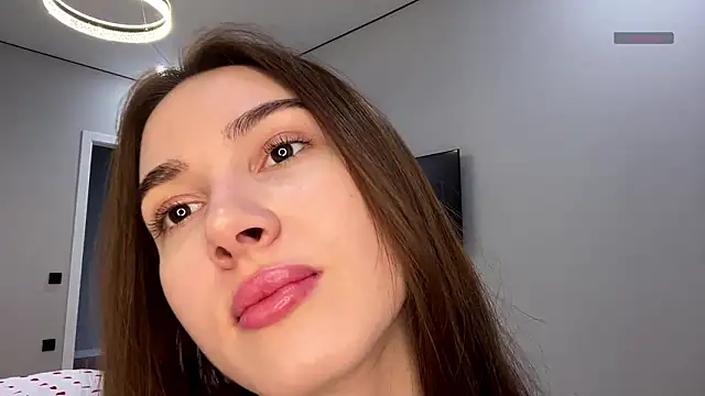 SepiahLune online show from 10, 2, 2026