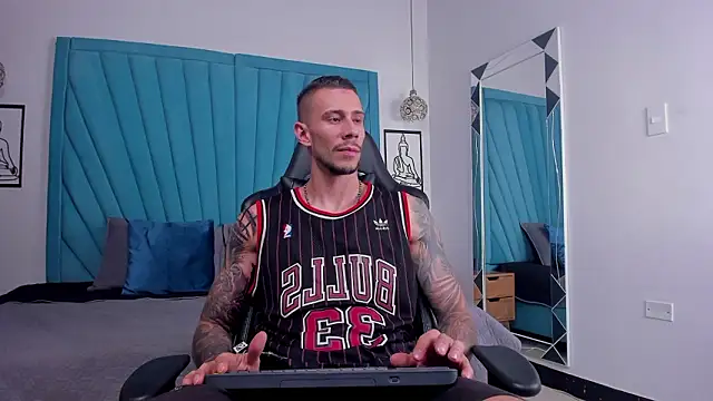 J king   online show from 11, 3, 2026