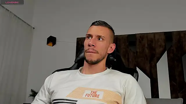 J king   online show from 15, 5, 2026