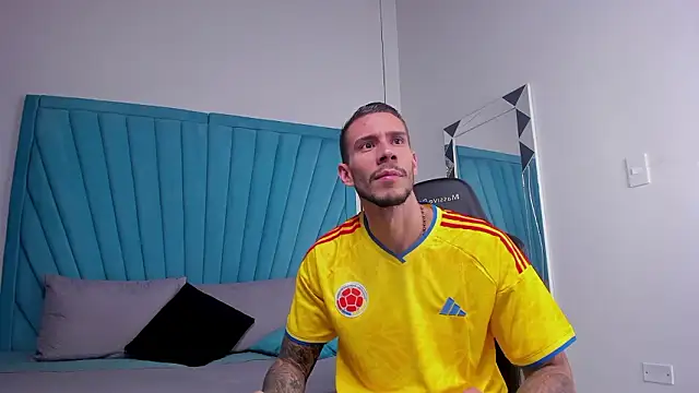 J king   online show from 26, 3, 2026