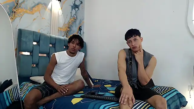 Snapshot of YOUNG_GUYS1 chatting on 8, 2, 2026 YOUNG GUYS1 online show from 8, 2, 2026