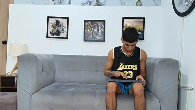 HORNY PRETTY online show from 18, 2, 2026