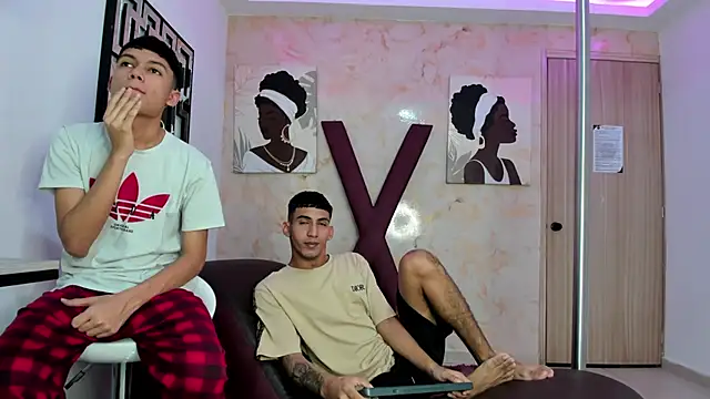 HORNY PRETTY online show from 25, 3, 2026