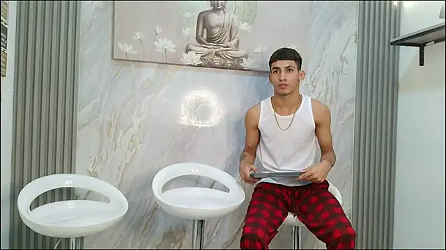 HORNY PRETTY online show from 4, 2, 2026