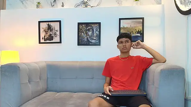 HORNY PRETTY online show from 7, 1, 2026