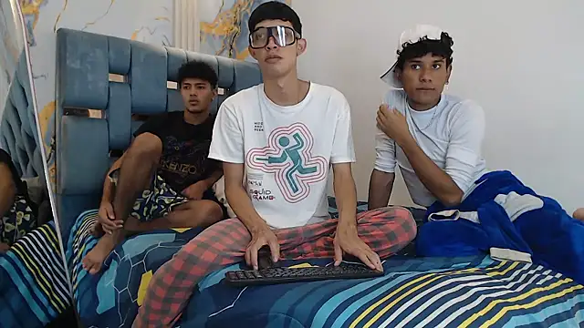 SWEET RABBIT1 online show from 11, 1, 2026