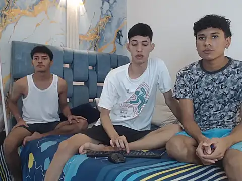 SWEET RABBIT1 online show from 22, 12, 2025