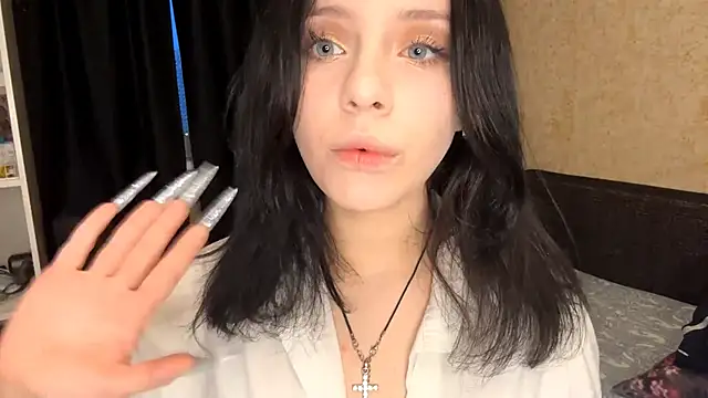 Eva blo0m online show from 6, 1, 2026