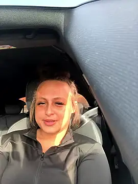 Welsh Maya221x online show from 9, 1, 2026