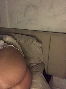 Welsh Maya221x online show from 7, 1, 2026