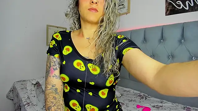 Srta-Melina online show from 14, 12, 2025