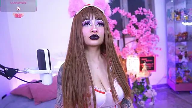 Hayami Lee online show from 8, 4, 2026