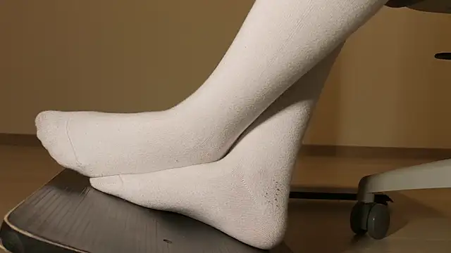 Snapshot of Feetbeth chatting on 20, 7, 2026 Feetbeth online show from 20, 7, 2026