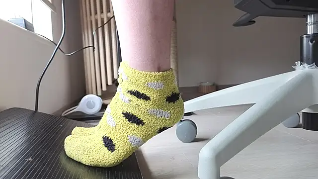 Feetbeth online show from 4, 2, 2026