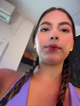 Valeria-escobar online show from 16, 5, 2026