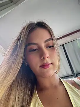 Valeria-escobar online show from 10, 6, 2026