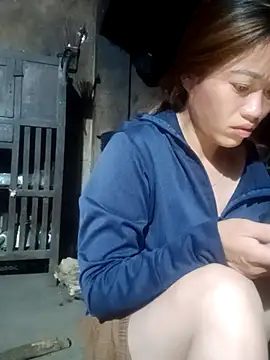 Snapshot of little-effy chatting on 2, 7, 2026 little-effy online show from 2, 7, 2026