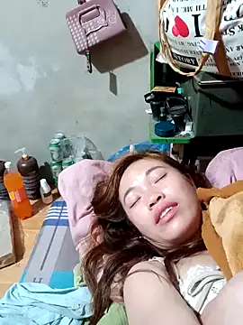 little-effy online show from 17, 2, 2026