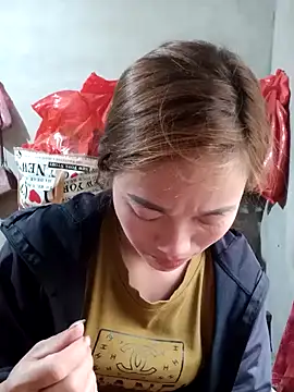 little-effy online show from 9, 3, 2026