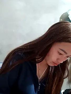 little-effy online show from 1, 3, 2026