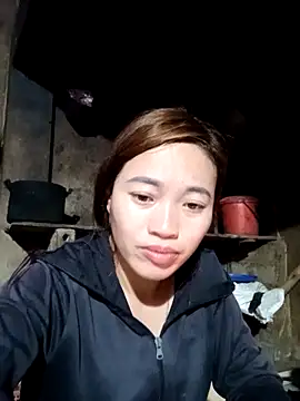 little-effy online show from 18, 3, 2026