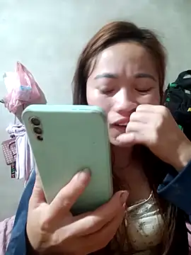 little-effy online show from 15, 3, 2026