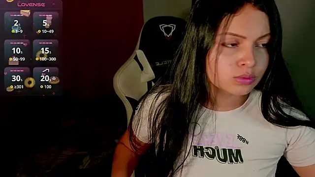 Snapshot of milk_hot_mafe chatting on 24, 2, 2026 milk hot mafe online show from 24, 2, 2026