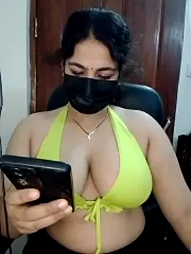 nosrat014 online show from 14, 4, 2026