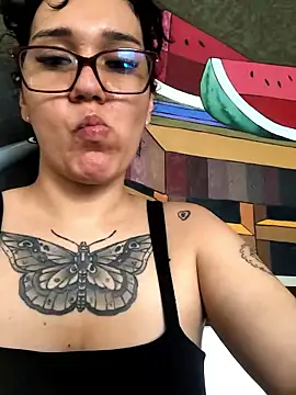 Snapshot of Darele_ chatting on 13, 1, 2026 Darele online show from 13, 1, 2026